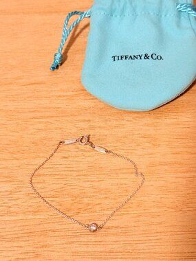 Elsa Peretti Diamonds by the Yard Single Diamond Pendant bracelet